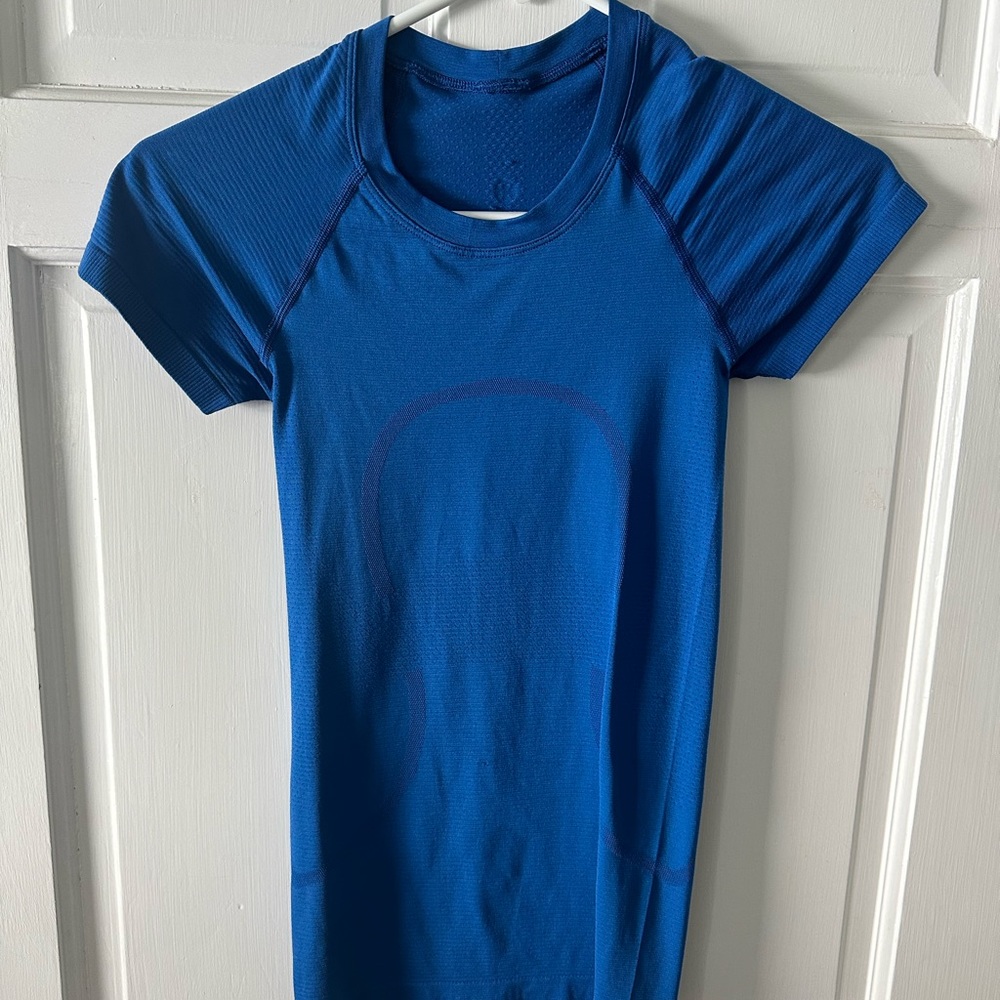 Blue lululemon swiftly tech